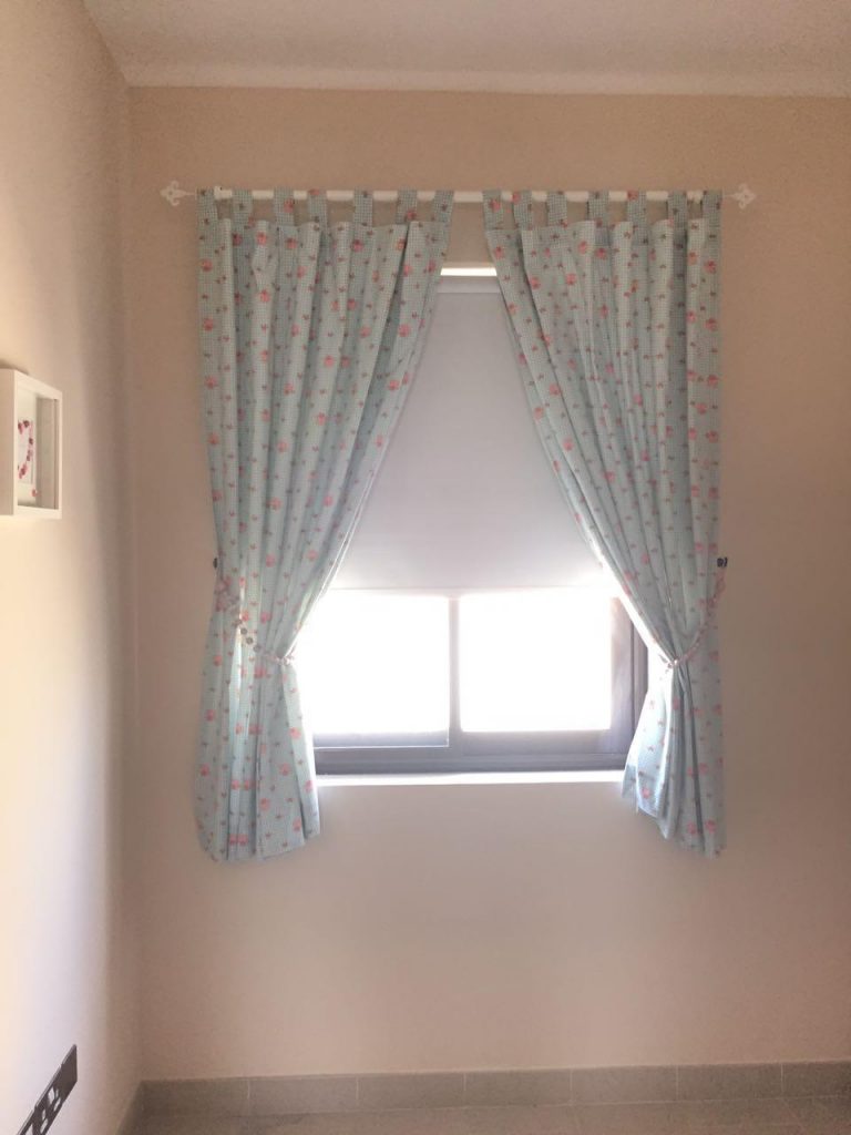 curtains, curtains dubai, curtain design dubai, curtain in dubai, curtain rail, curtain accessories dubai, curtain and blinds dubai, curtain blinds dubai