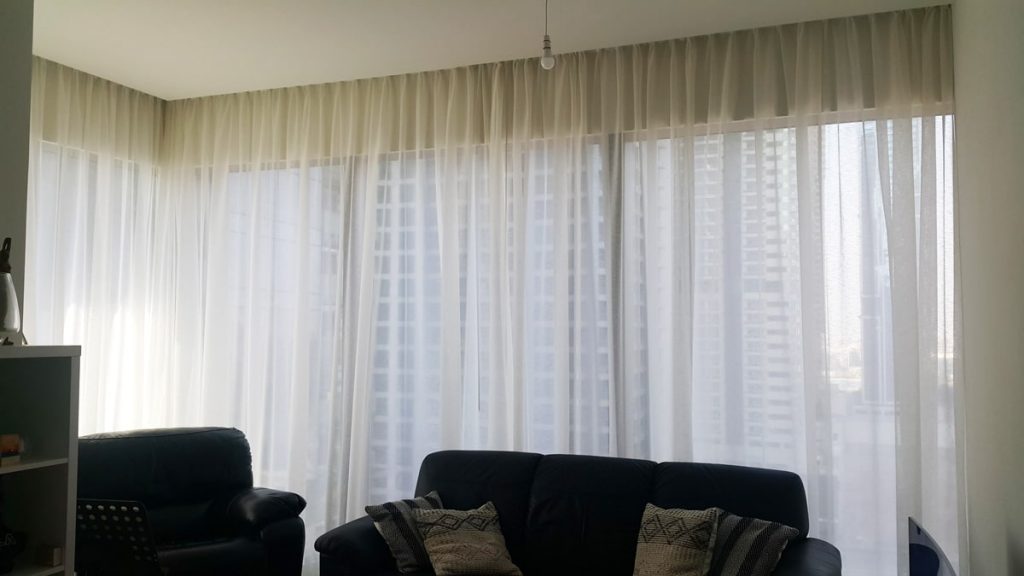 Sheer curtains, Sheer curtains dubai, sheer curtain design dubai, curtain in dubai, curtain rail, curtain accessories dubai, curtain and blinds dubai, curtain blinds dubai