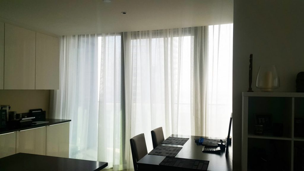 Sheer curtains, Sheer curtains dubai, sheer curtain design dubai, curtain in dubai, curtain rail, curtain accessories dubai, curtain and blinds dubai, curtain blinds dubai